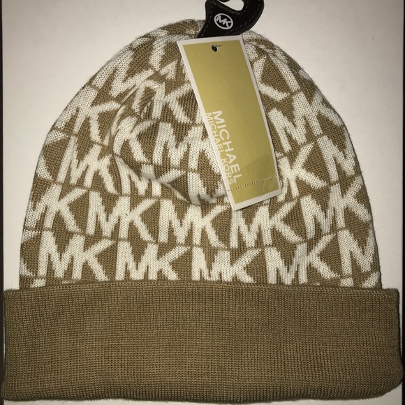 mk winter hat